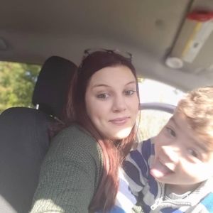 Meet your Posher, Alicia